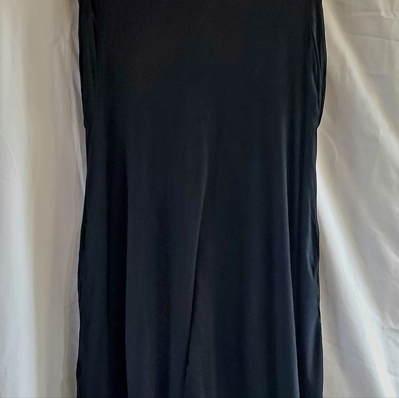 NWT Umgee Women's Size Large Tank Dress/ Tunic Black V-Neck A-Line w/Pockets - Picture 2 of 4